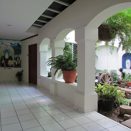 Hotel Villa Serena San Benito Σαν Σαλβαντόρ Εξωτερικό φωτογραφία