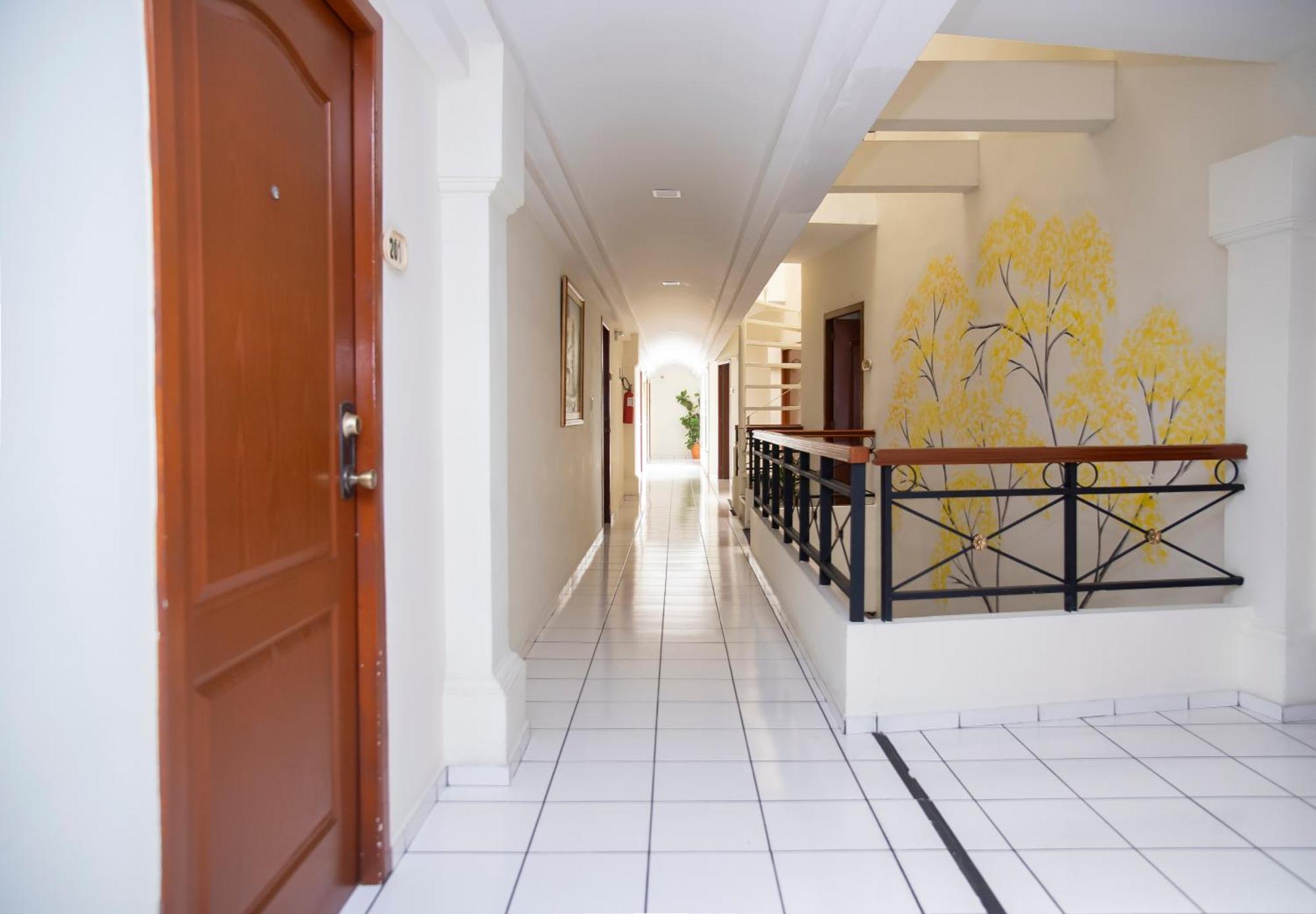 Hotel Villa Serena San Benito Σαν Σαλβαντόρ Εξωτερικό φωτογραφία